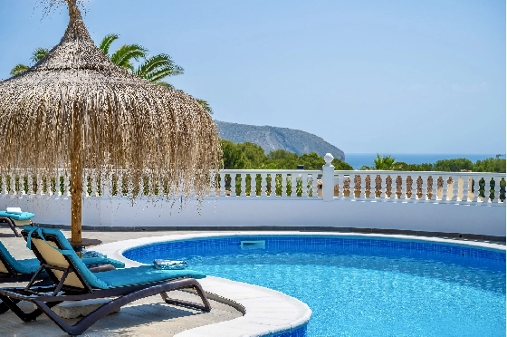 Villa in Moraira zu verkaufen, Living area 290 m², Baujahr 2003, + Ofen, Klimaanlage, Plot 847 m², 3 Schlafzimmer, 3 Badezimmer, Pool, ref.: AM-12692DR-4