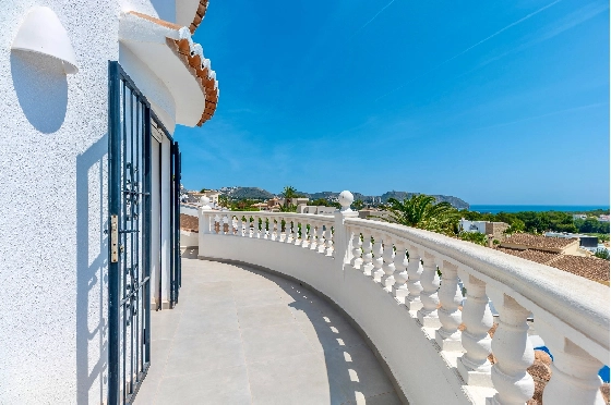 Villa in Moraira zu verkaufen, Living area 290 m², Baujahr 2003, + Ofen, Klimaanlage, Plot 847 m², 3 Schlafzimmer, 3 Badezimmer, Pool, ref.: AM-12692DR-49