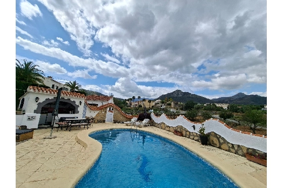 Villa in Orba Valley(Orbeta) zu verkaufen, Living area 169 m², Plot 1215 m², 4 Schlafzimmer, 3 Badezimmer, Pool, ref.: CPS-DIRECTORBA515-2
