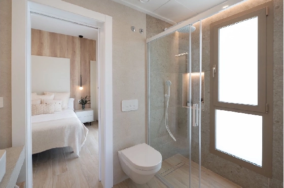 Eck-Reihenhaus in Los Alcazares zu verkaufen, Living area 146 m², Zustand Erstbezug, Klimaanlage, Plot 177 m², 3 Schlafzimmer, 2 Badezimmer, Pool, ref.: HA-LAN-480-Q01-15