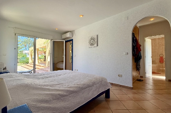 Villa in Els Poblets zu verkaufen, Living area 383 m², Baujahr 2002, Zustand gepflegt, + Fussbodenheizung, Klimaanlage, Plot 1821 m², 3 Schlafzimmer, 3 Badezimmer, Pool, ref.: RG-1126-16
