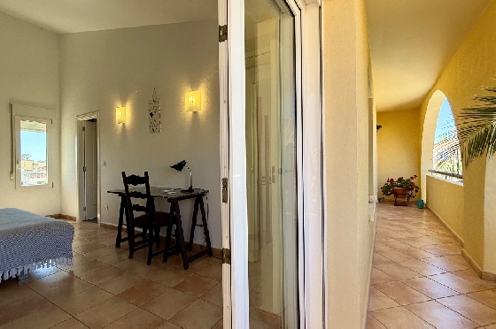 Villa in Els Poblets zu verkaufen, Living area 383 m², Baujahr 2002, Zustand gepflegt, + Fussbodenheizung, Klimaanlage, Plot 1821 m², 3 Schlafzimmer, 3 Badezimmer, Pool, ref.: RG-1126-17