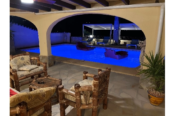 Villa in Pego - Monte Pego(Rafol) zu verkaufen, Living area 259 m², Baujahr 1990, + Zentralheizung, Klimaanlage, Plot 2400 m², 4 Schlafzimmer, 3 Badezimmer, Pool, ref.: JS-1026-25