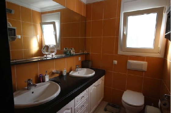 Sommerhaus in Oliva(San Pere) zur Ferienvermietung, Living area 170 m², Baujahr 2005, Zustand neuwertig, + Fussbodenheizung, Klimaanlage, Plot 900 m², 3 Schlafzimmer, 2 Badezimmer, Pool, ref.: V-1415-10